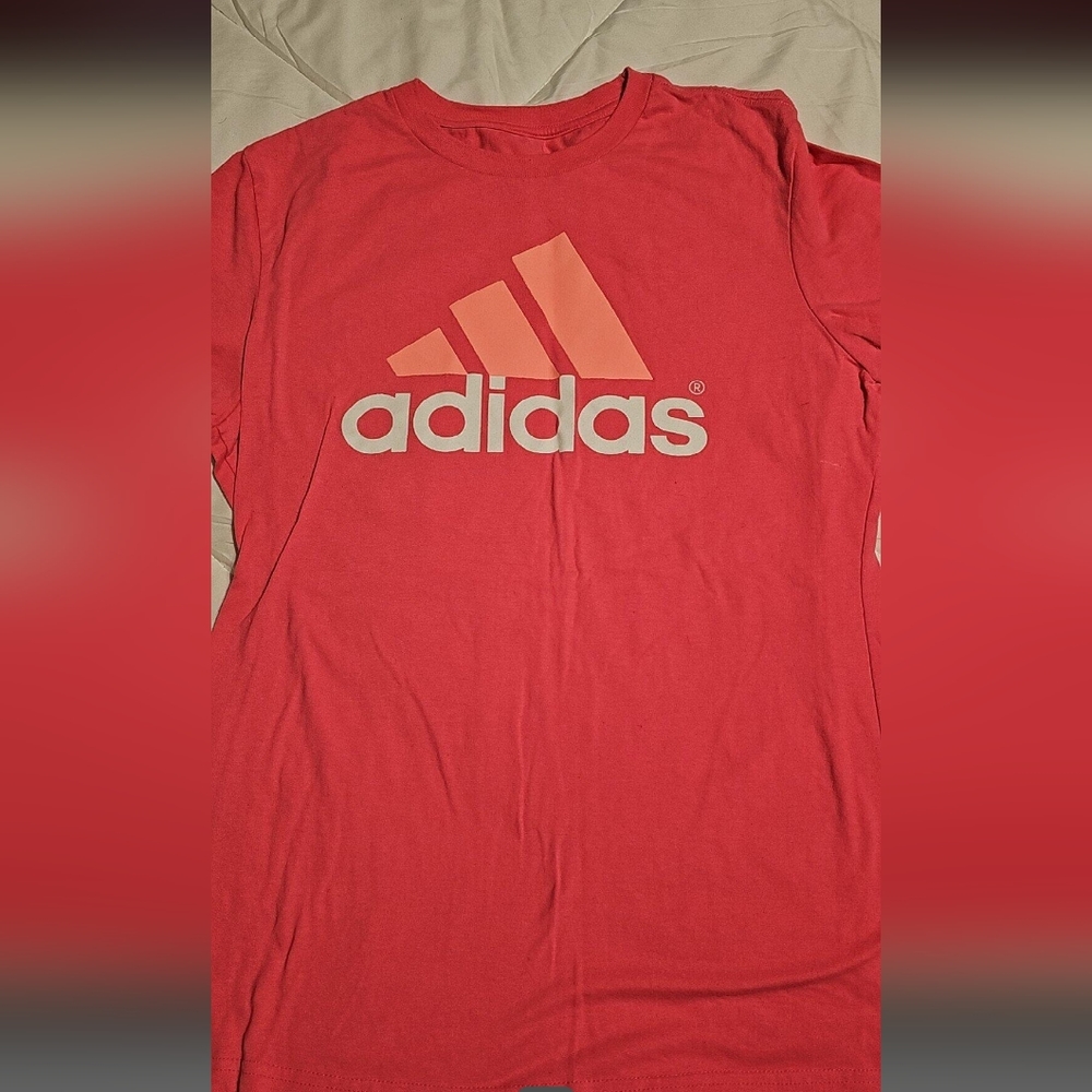 NWOT Women's Hot pink Adidas baby tee sz L
